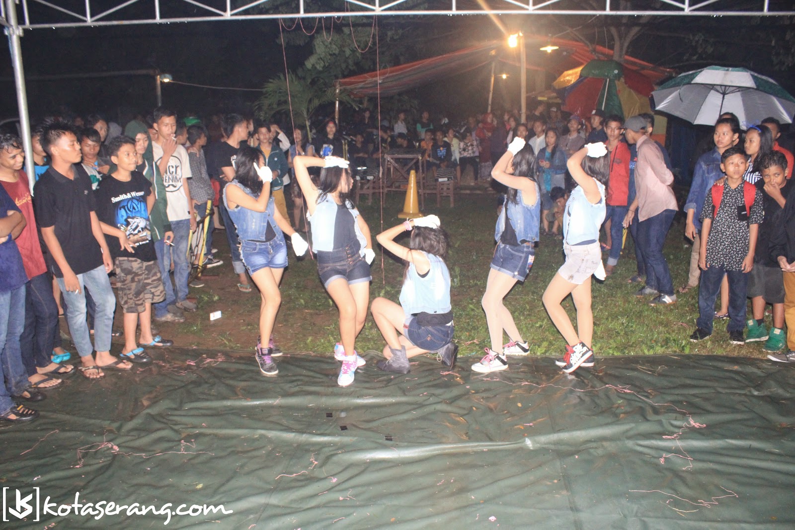 Event - Akustik Asik By: kedaiceriaa, CiRKoRM dan KotaSerang Event - Akustik Asik By: kedaiceriaa, CiRKoRM dan KotaSerang