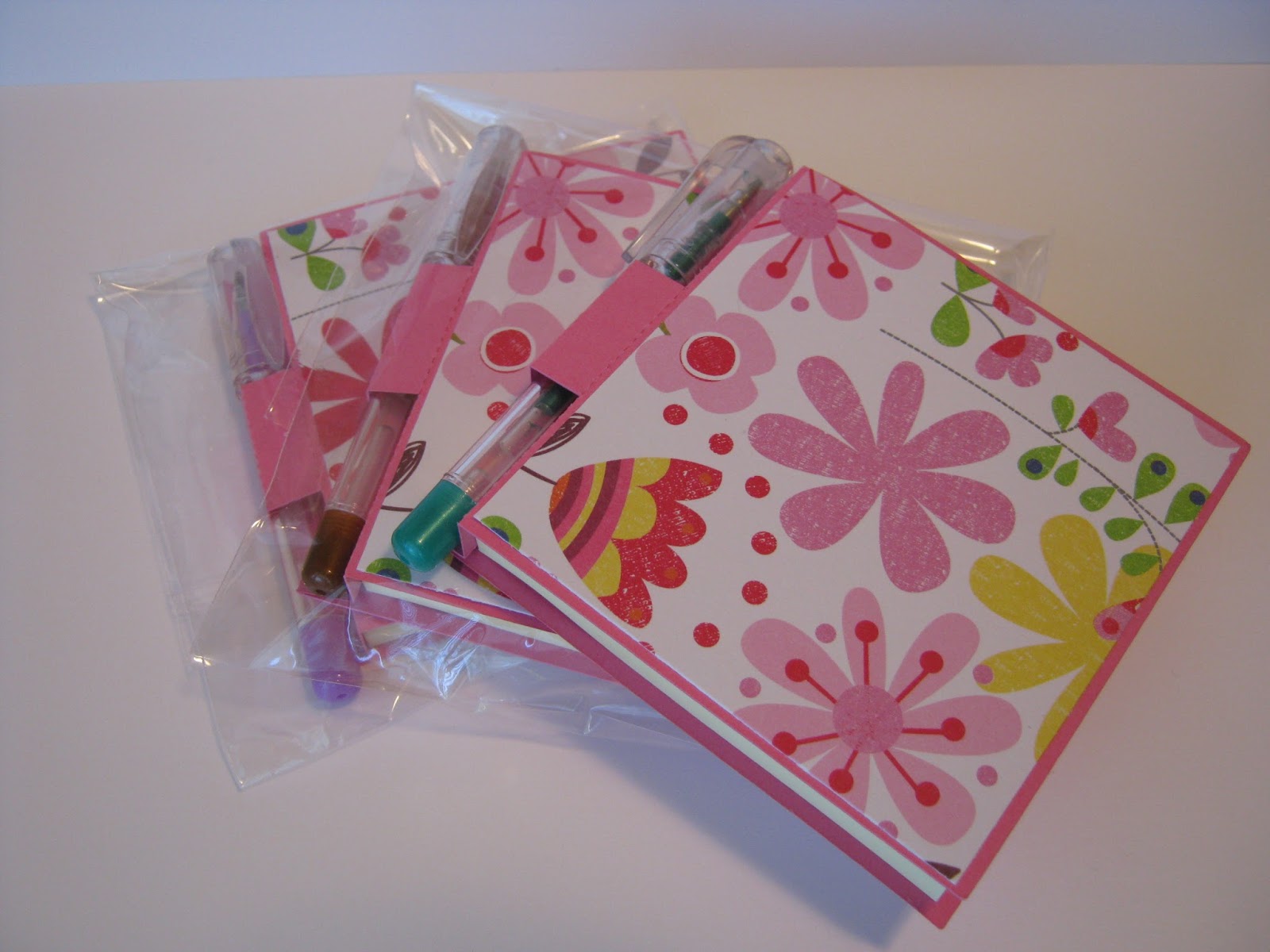 Just B Creative Crazy PostIt Note Holder with Pen