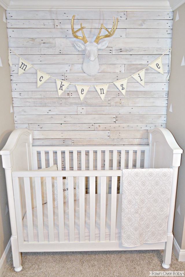 Fawn Over Baby DIY White Washed Pallet Wall