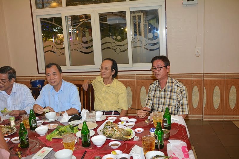 8 Jun 2014 Mừng bạn Trần Hoàng Lộc về VN