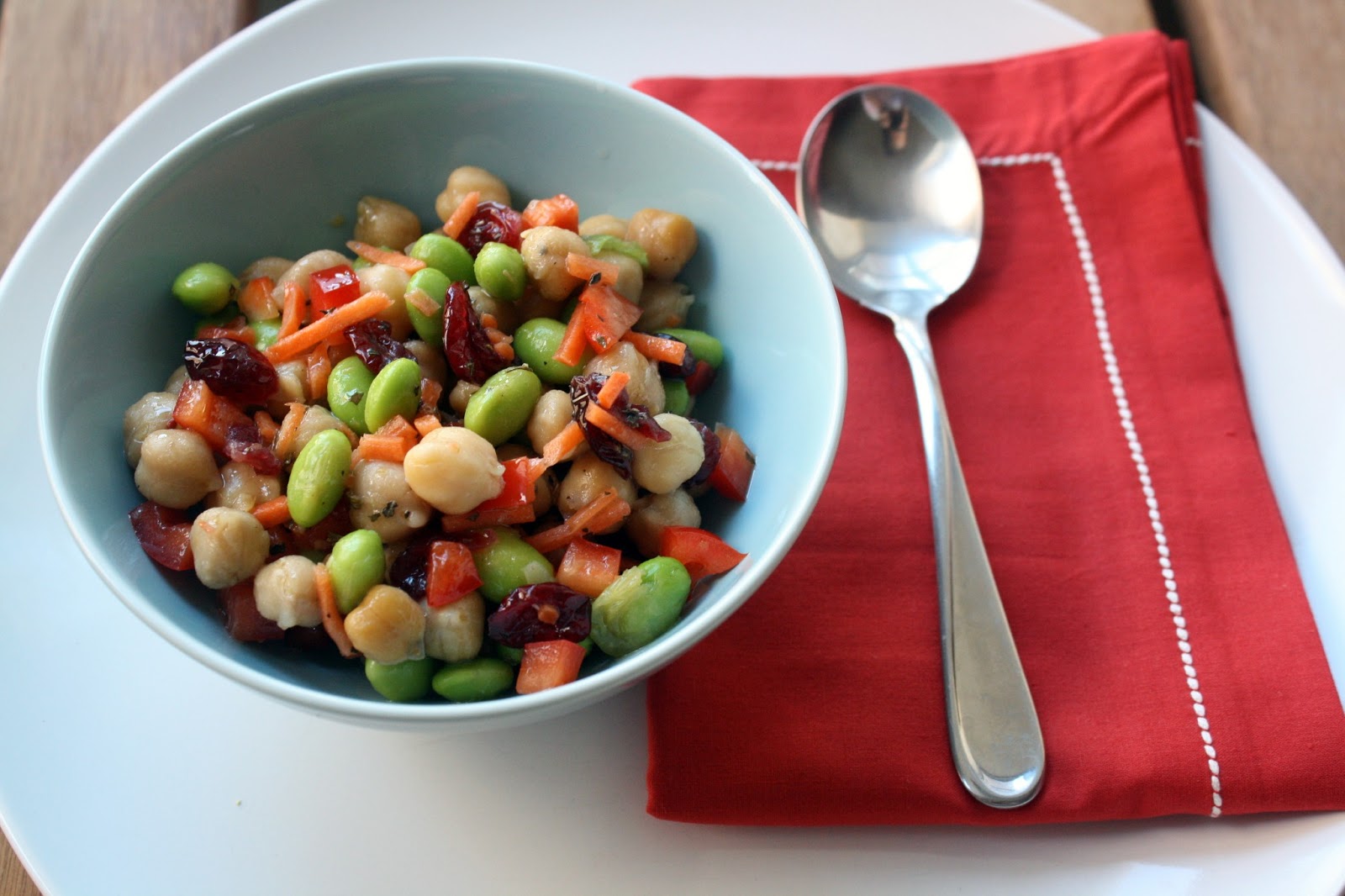 MakeMeals Mama Chickpea & Edamame Salad