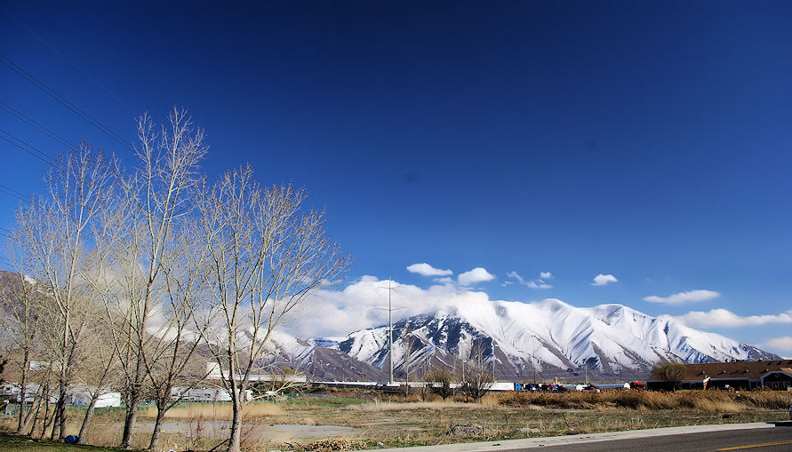 Lorrand RVers Going North to Springville, UT.