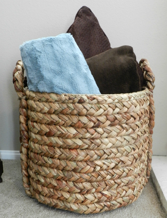 Anyone Can Decorate Amazing Deal Pottery Barn Beachcomber Basket