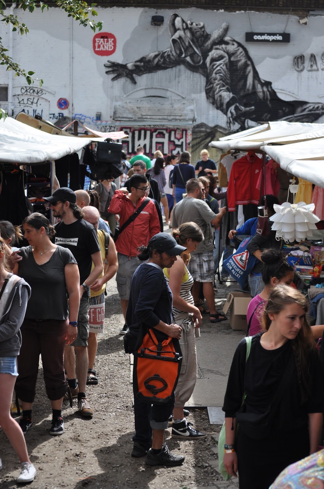 Neulichinberlin Raw Flohmarkt Berlin