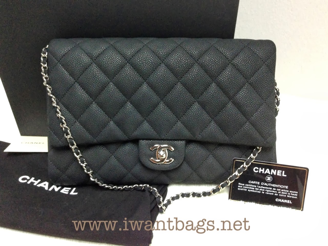 caviar clutch chanel