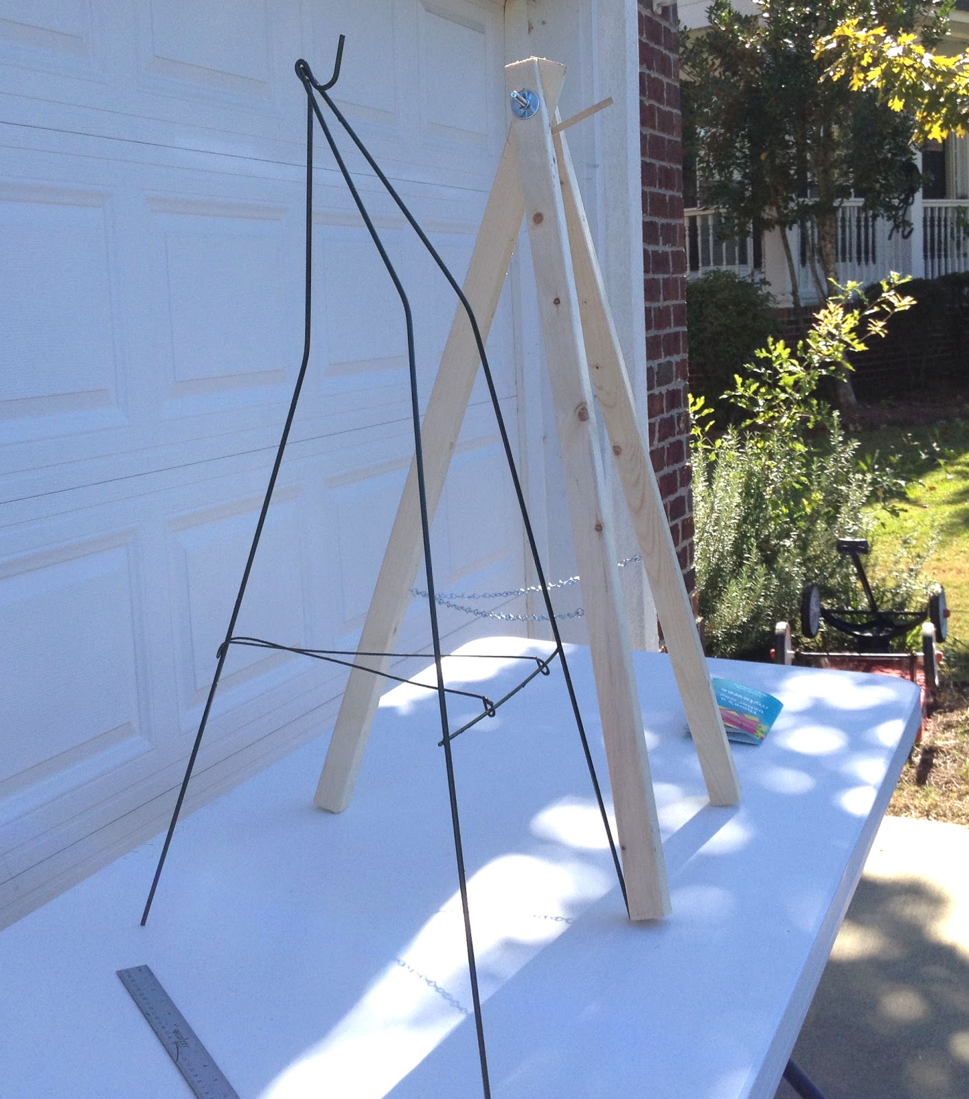 How to Make a Wreath Easel for Making Wreaths