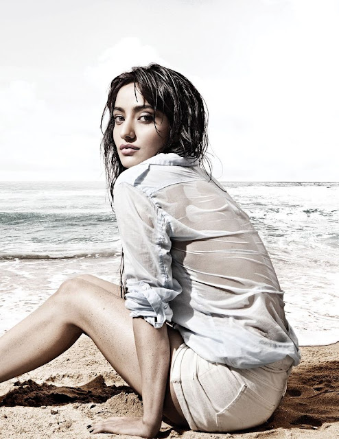 Hot: Neha Sharma FHM India July 2013 HQ Photo Shoot