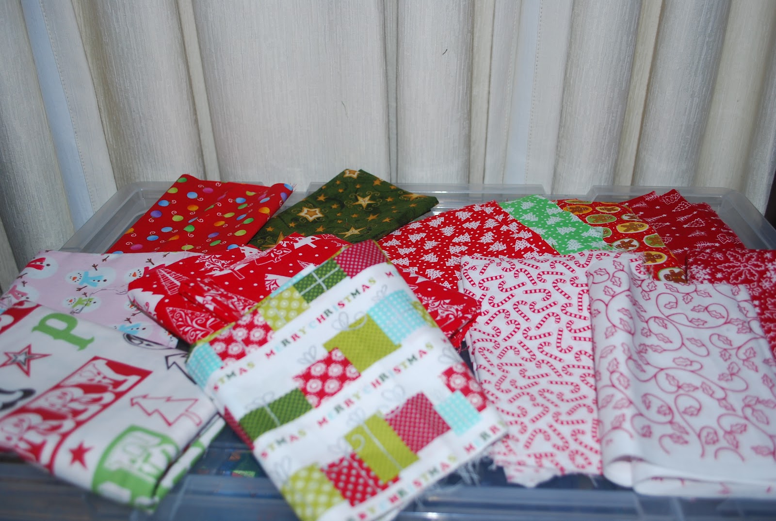 Sew Very Simple Christmas Fabric Scraps