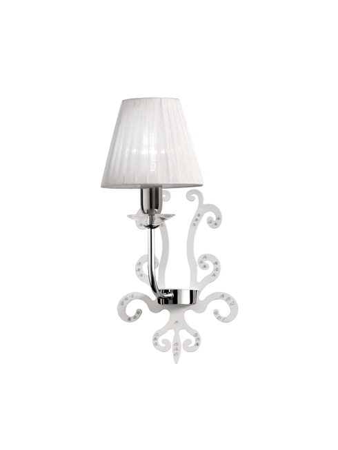 Lampadari moderni e di design.: soluzioni per l'illuminazione ... Appliques classiche camera da letto
