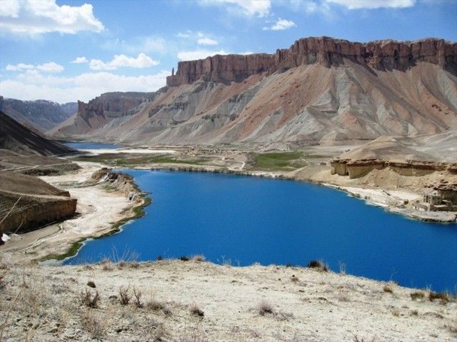 Afghanistan Punya Danau Biru Yang Menakjubkan !! [ www.BlogApaAja.com ]