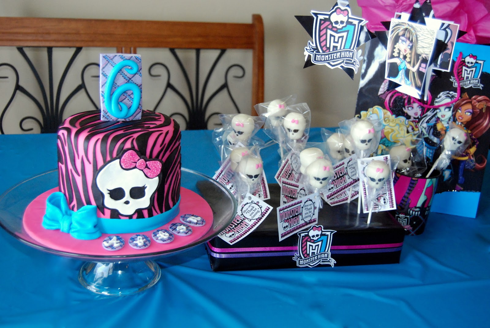 Custom Cakes By Stef Monster High (zebra) Cake