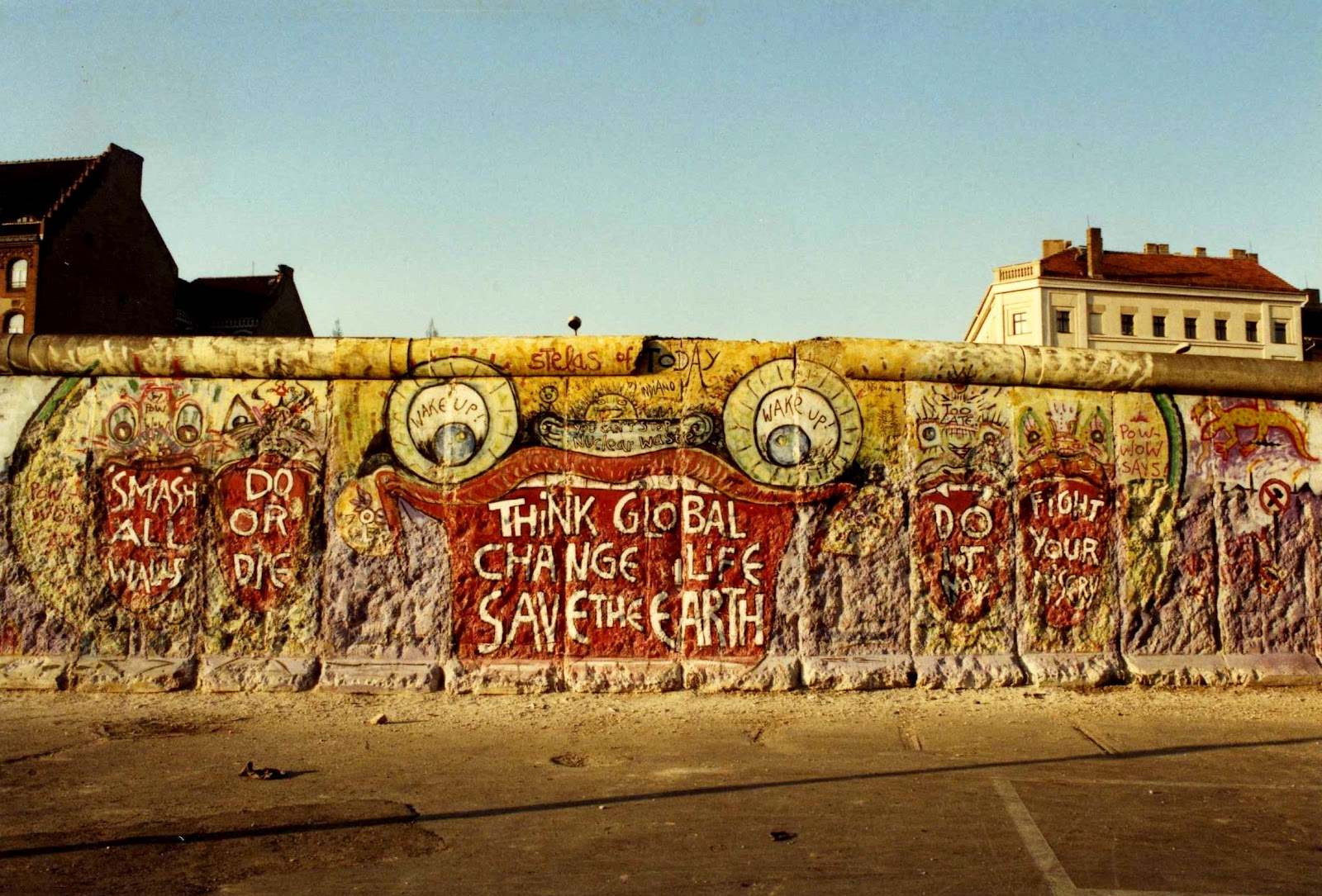 Berlin Wall Indiano Art Graffiti Photos Indiano Berliner Mauer