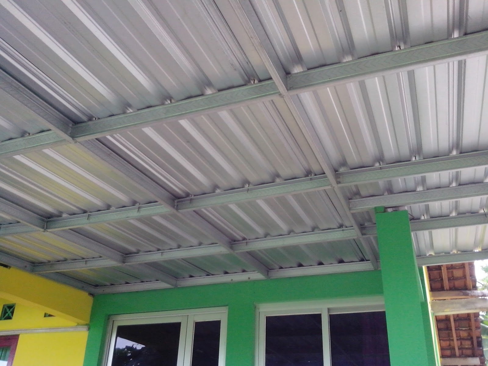 TERAS RUMAH BAJA RINGAN - ADITYA ALUMINIUM dan BESI