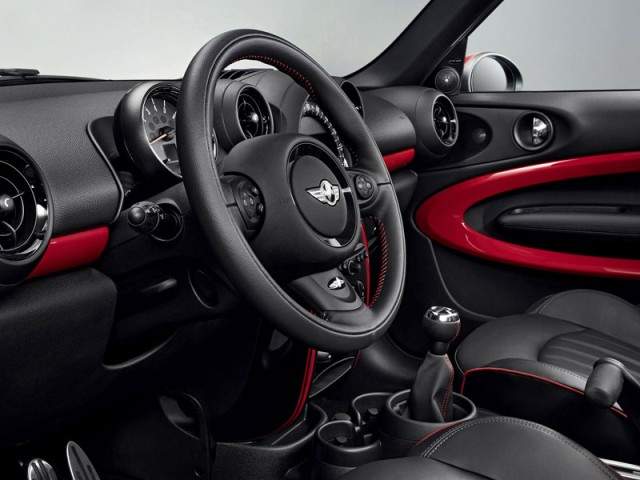 Mini John Cooper Works Paceman 2013 interior Mini John Cooper Works Paceman 2013 interior