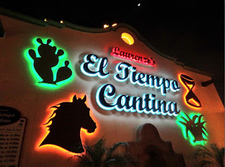 El Tiempo Cantina (signage at night)