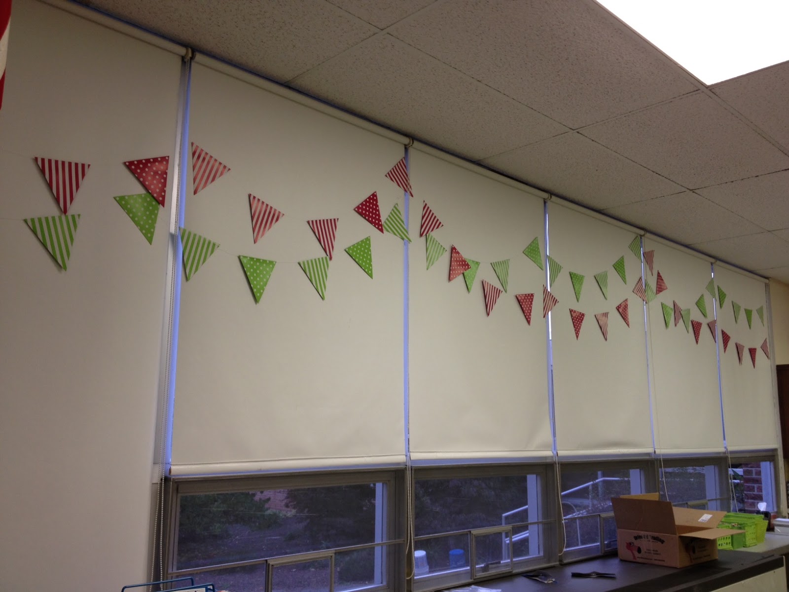 Stacie's STEM Classroom Vistaprint & Classroom Decor. UPDATE!