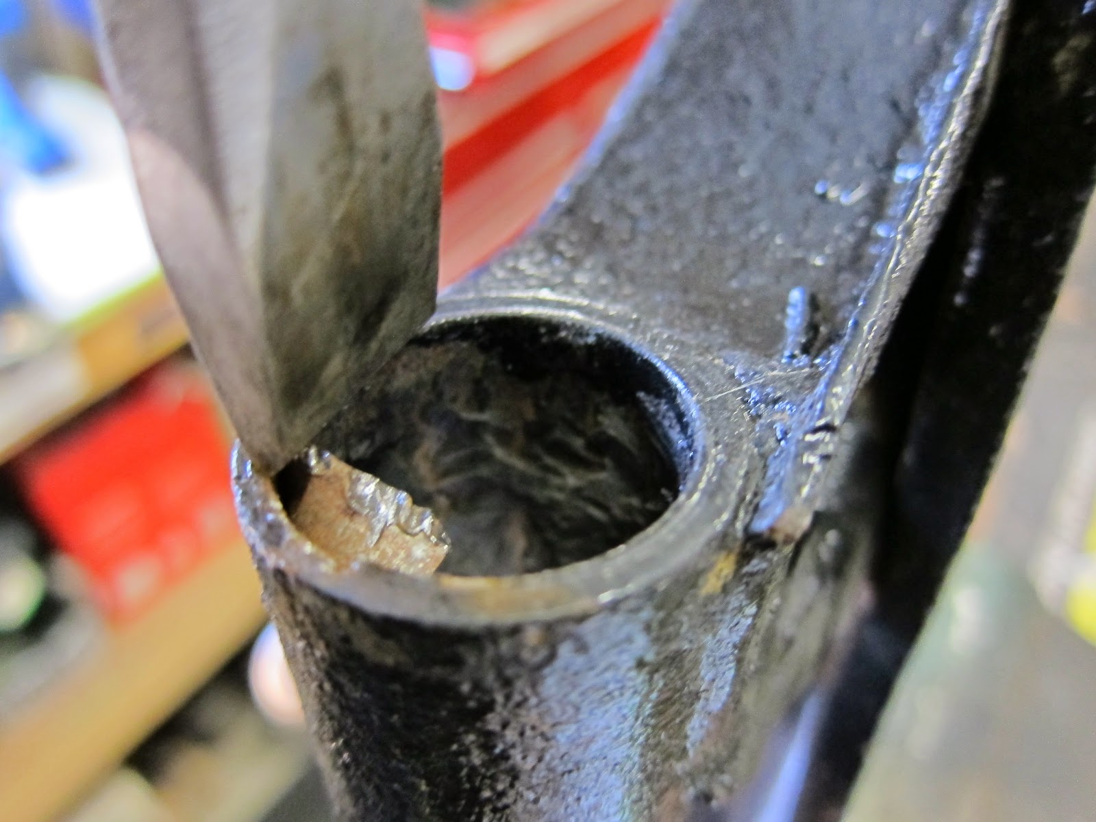 Etek Restorations Classics, Rods and Customs Removing softsteel