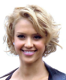 Purzelkrieg Haircuts Short Wavy Hair Female