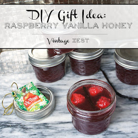 DIY Raspberry Vanilla Honey gifts on Vintage Zest #ad #HoneyforHolidays #easy #recipe