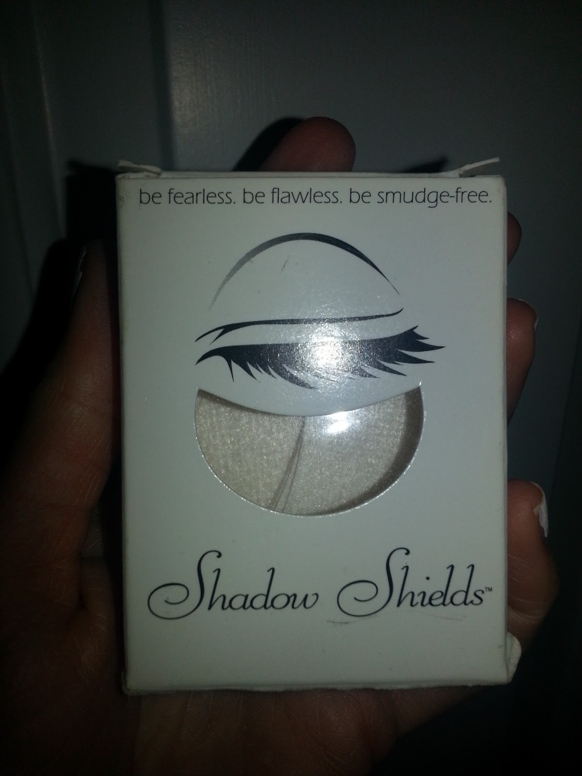 Makeup Matters Dealing With Eyeshadow Fallout Tips & Tricks