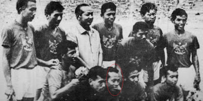 sinyo aliandoe ketika membela timnas pssi sinyo aliandoe ketika membela timnas pssi