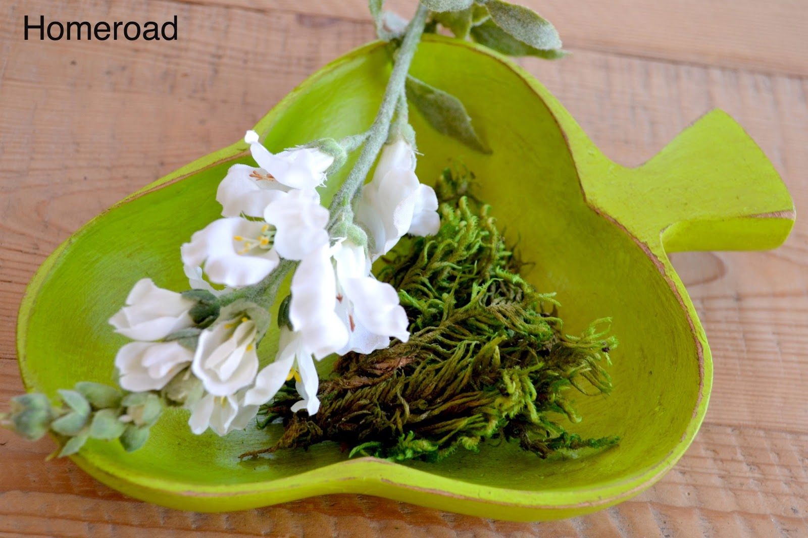 Wooden Shamrock Bowl Homeroad