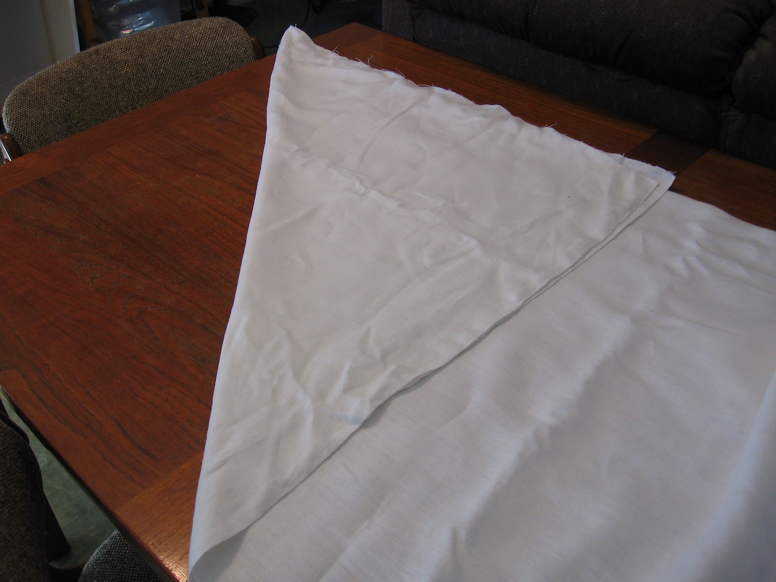 The Stuff Closet Making Your Own Linen Napkins