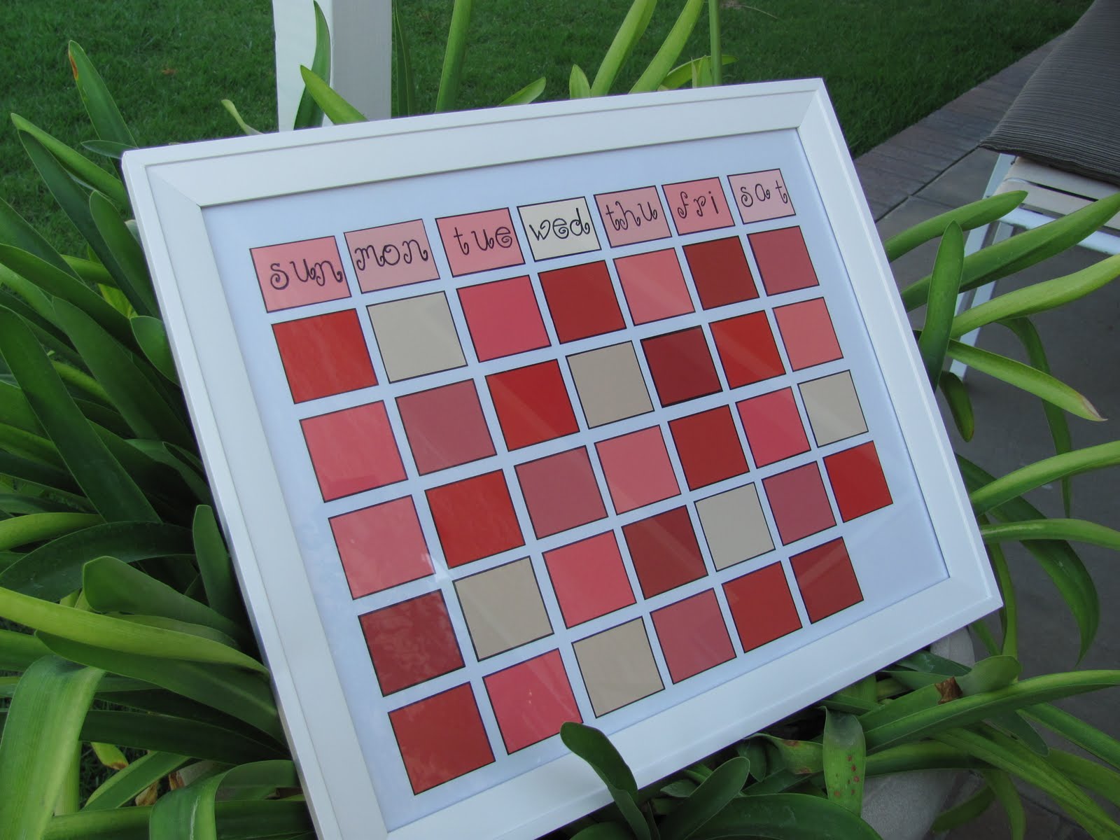 Learning to Live DIY Paint Chip Calendar