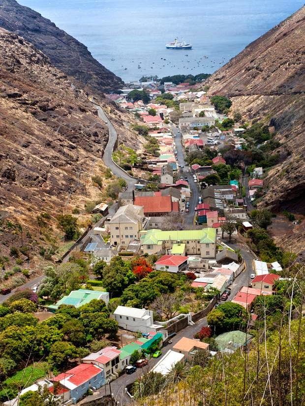 JAMESTOWN, THE CAPITAL OF SAINT HELENA Klima Naturali™