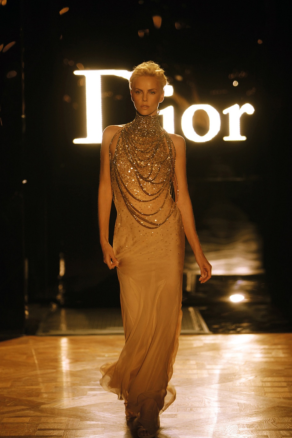 Fashion Show: Charlize Theron in the new Dior J'Adore ad campaign