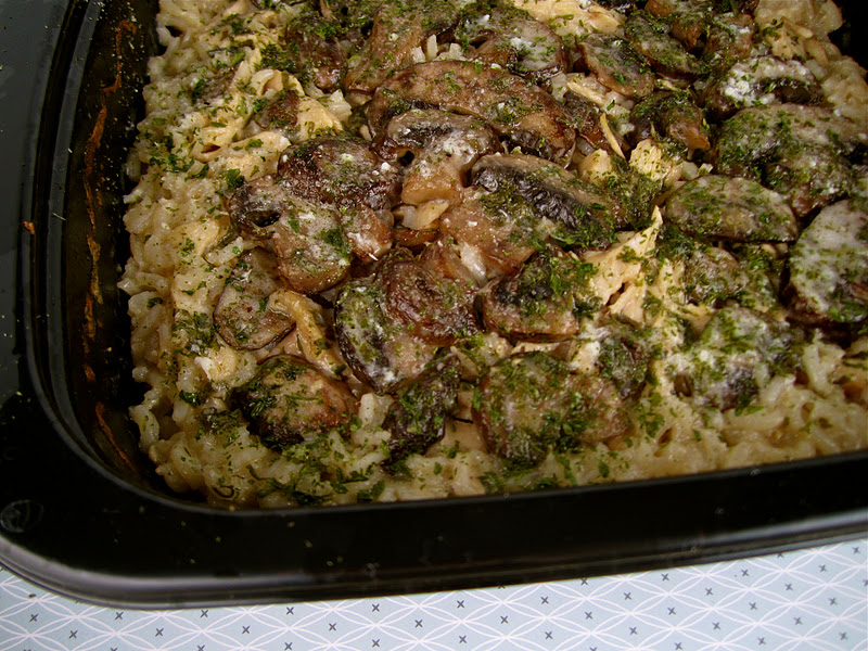 Stephanie Cooks Chicken Marsala Casserole