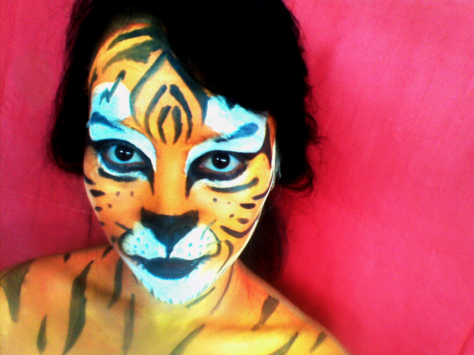 FREECSS BODY PAINTING