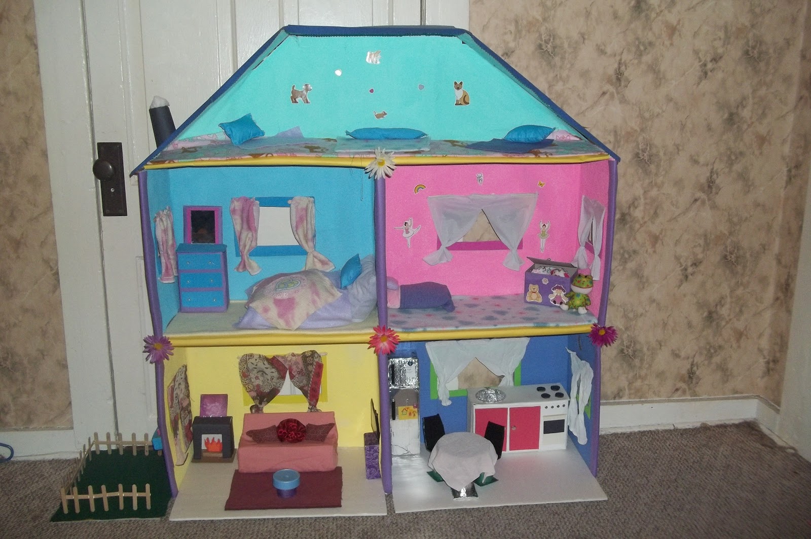 The Most Epic Blog You'll Ever Read* The Recycled Dollhouse