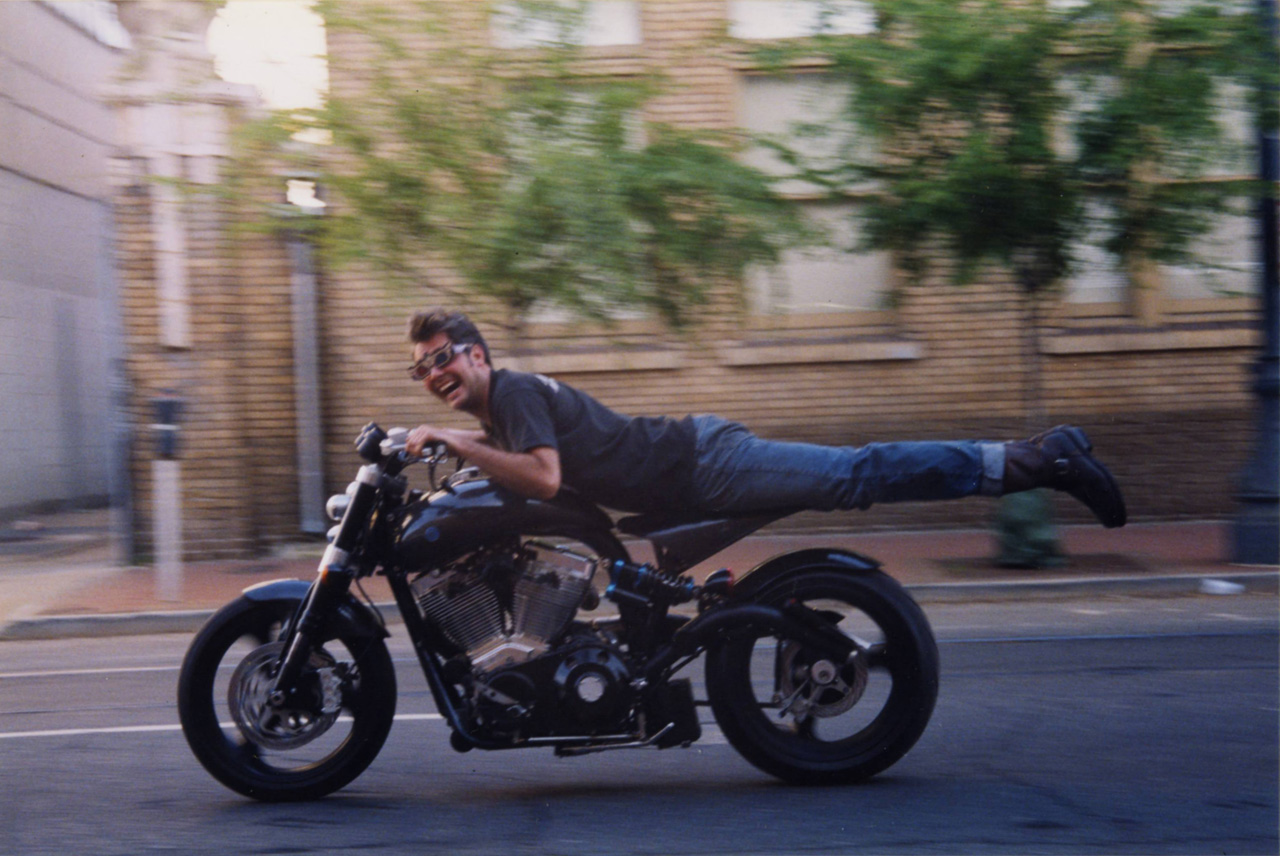 JT Nesbitt riding the G2 Hellcat JT Nesbitt riding the Confederate G2 Hellcat