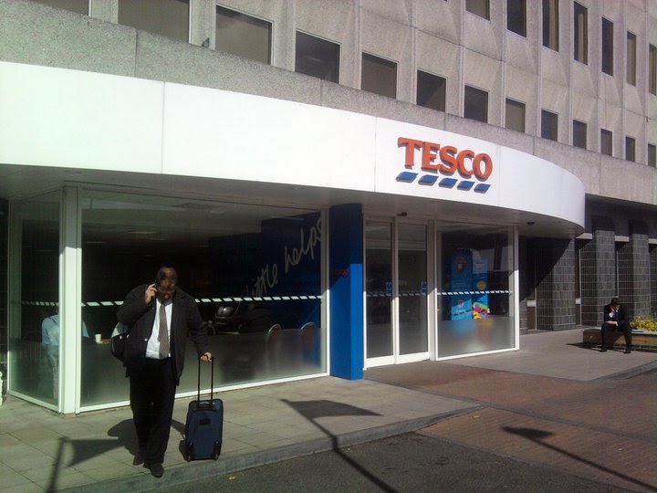 The Heretic's Guide to Global Finance Hacking the Future of Money Fun