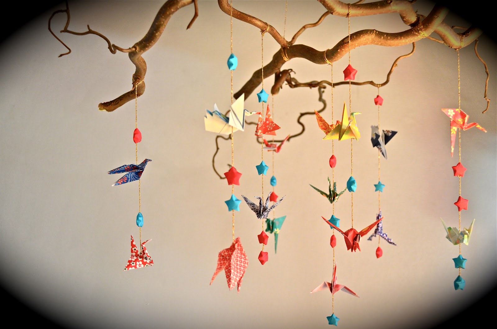Maurine's blog: mobile en origami {diy}