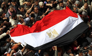 صور - علم مصر فى ميدان التحرير  3lm+%252819%2529