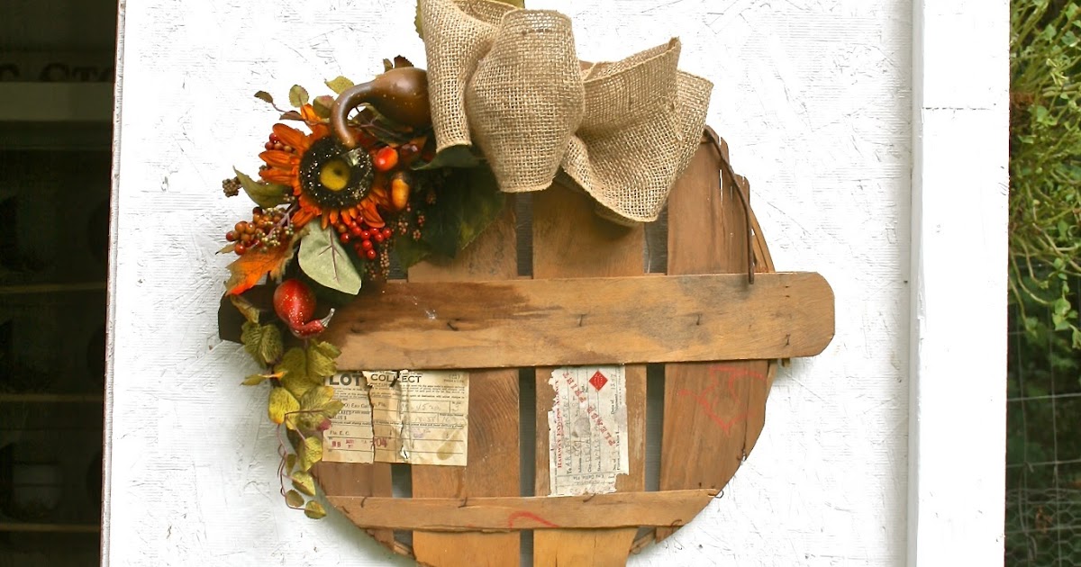 Tattered Tiques Vintage Bushel Basket Wreath