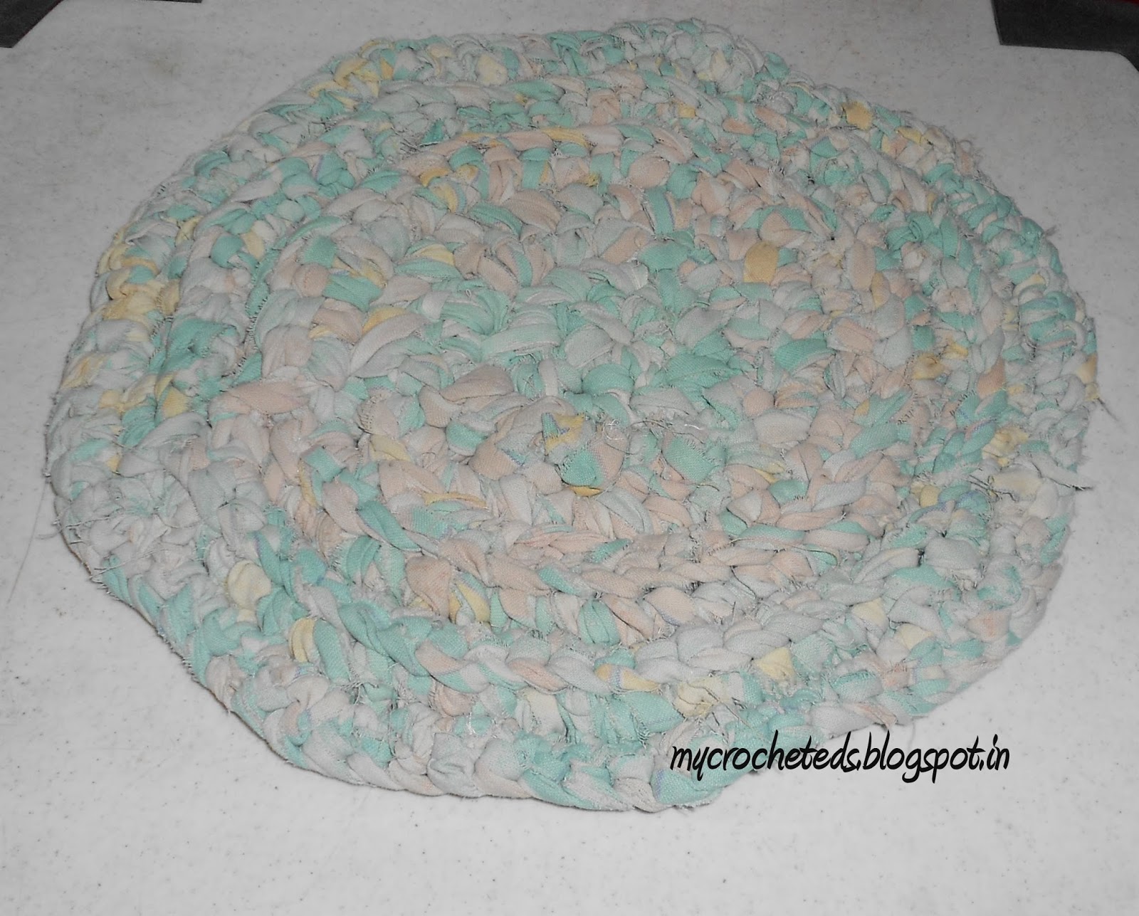 Mycrocheteds BLANKET RUG