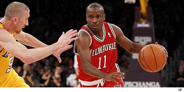 NBA | BASKETBALL | WALLPAPER: EARL BOYKINS PHOTO WALLPAPER | MILWAUKEE