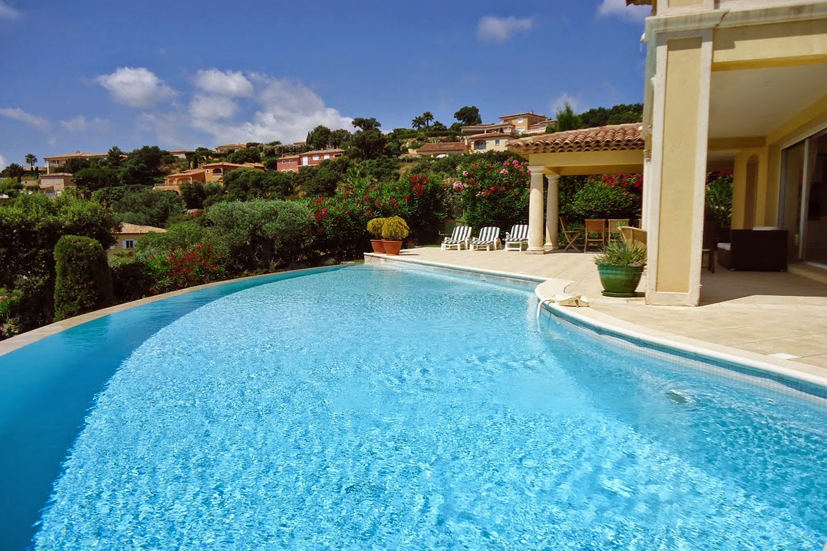Why is it a Great Time to Rent a Villa in the South of France? The