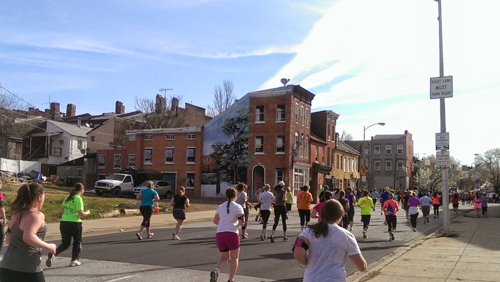 Sparkly Runner Race Recap & Review Sole of the City 10k