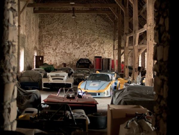 Funny Freast Collection Of Super Cars Found In A Barn In France