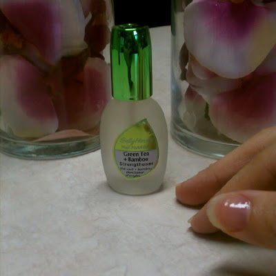 Finish with a clear top coat or you can use Nail Nutrition Green Tea +