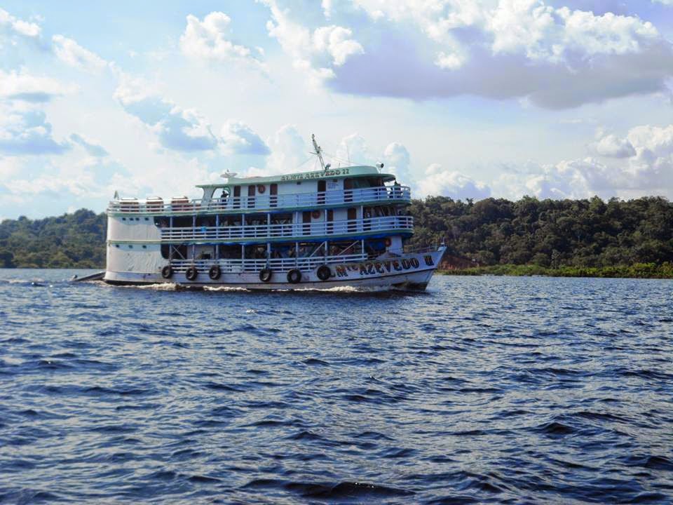 Nas Ondas da Amazônia: A Primeira Mulher Navegadora Fluvial do