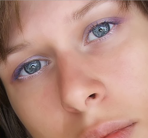 Make Skin Smooth and Beautiful in Photoshop Make Skin Smooth and Beautiful in Photoshop