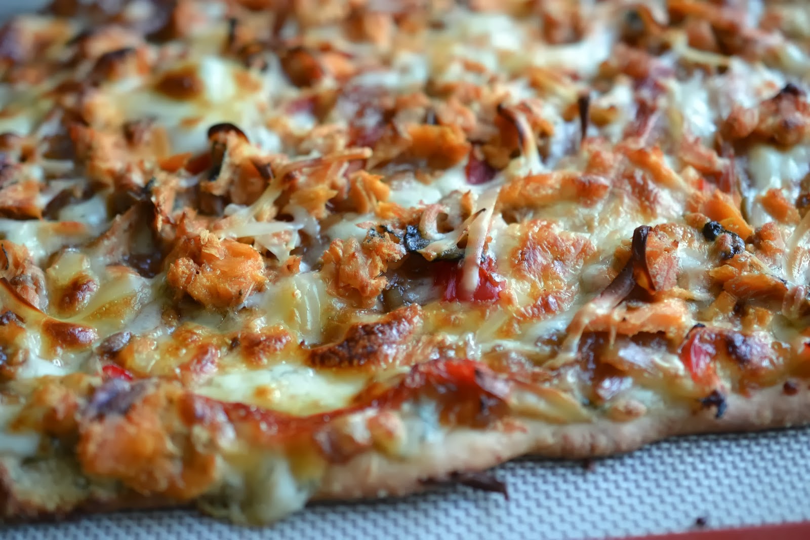 Greedy Girl Red Salmon Flatbread Pizza