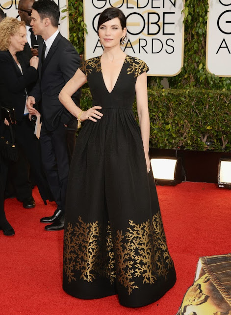 Julianna Margulies in Andrew Gn at the Golden Globes Julianna Margulies in Andrew Gn at the Golden Globes