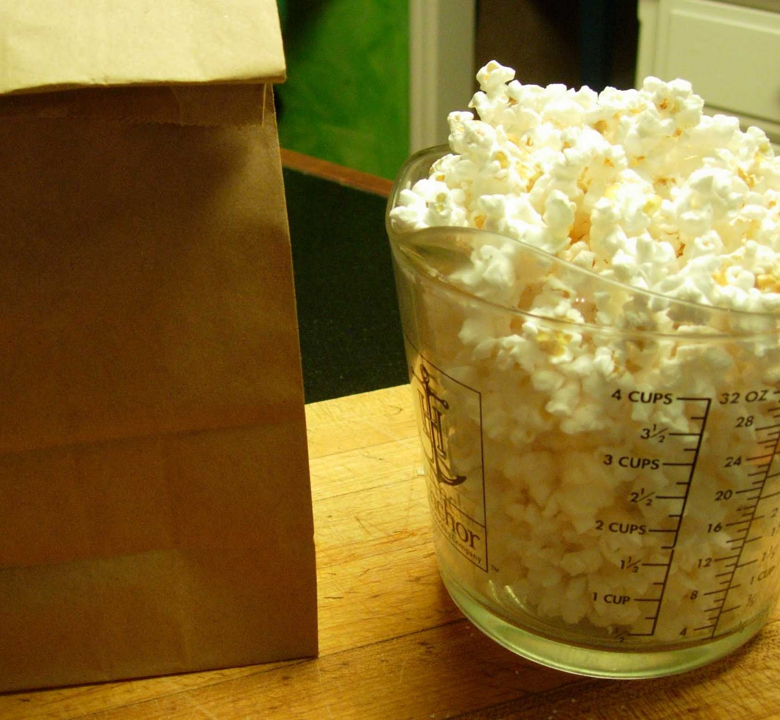 This is How I Cook Microwave Caramel Corn (Believe It)