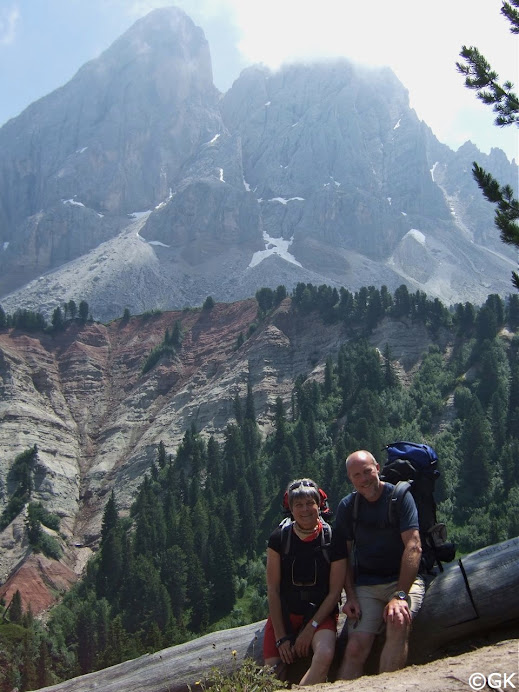 Pause vor der Nordwand des Peitlerkofels